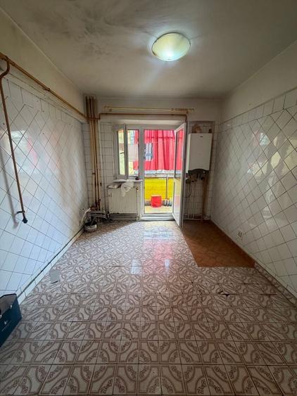Apartament cu 2 camere decomandat în Obor