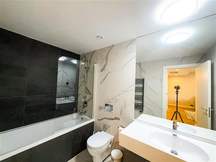 Apartament cu 2 camere decomandat, mobilat în Herăstrău