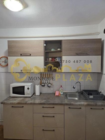 Apartament cu 3 camere decomandat, mobilat în Central