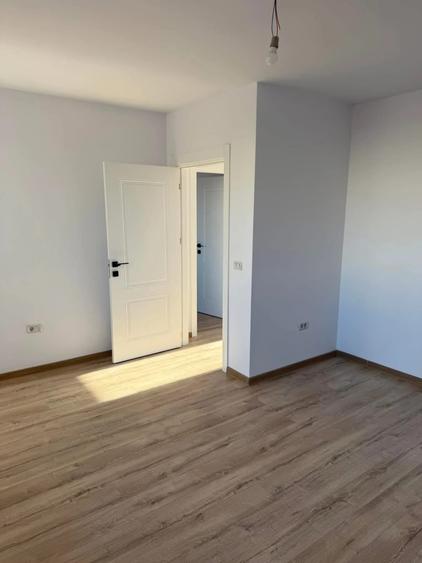 Casă individuală cu 4 camere și teren 550mp2 COMISION 0% - 5