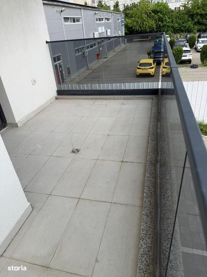 Apartament cu 3 camere decomandat în Fundeni