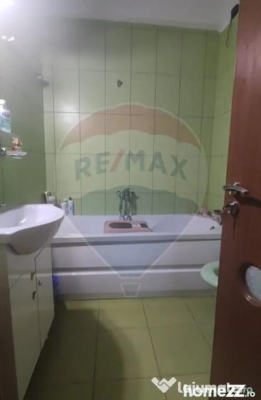 Apartament cu 2 camere decomandat în Paleu