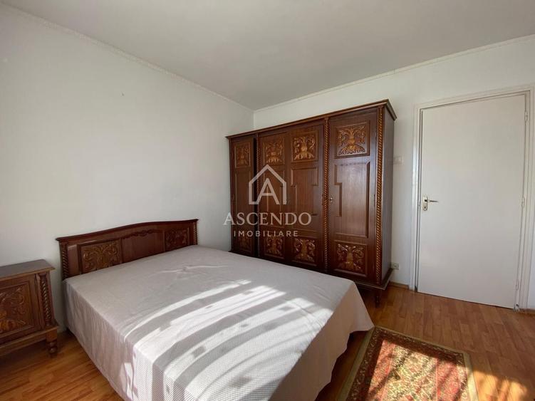 Apartament cu 2 camere semidecomandat, mobilat în Tineretului