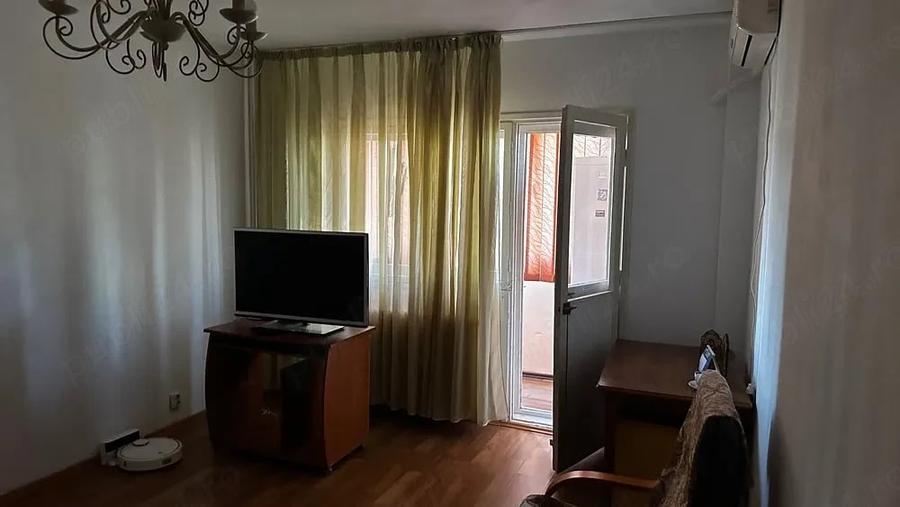Garsonieră semidecomandată în Tei