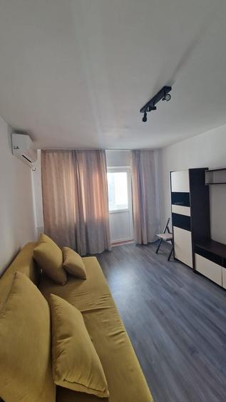Ap cu 3 camere decomandat, et. 4/4, zona Girocului - 12