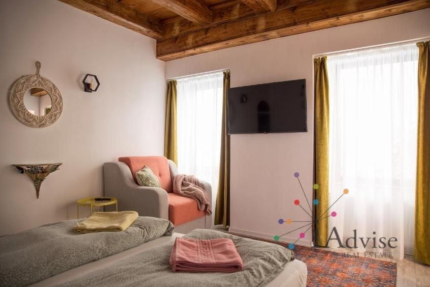 Apartament cu 5 camere decomandat, mobilat în Centrul Istoric
