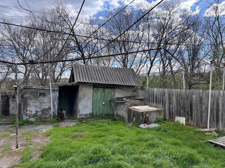Casă individuală cu 3 camere cu Teren 3200 Mp în Jariștea