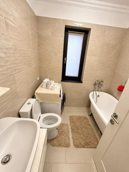 Apartament cu 3 camere decomandat, mobilat în Braytim