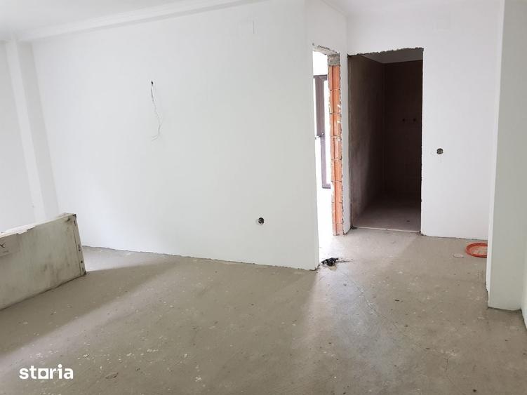 Spațiu comercial, de 1,500 mp, în Voineasa