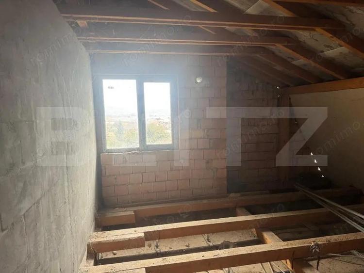 Apartament cu 3 camere decomandat în Sângeorgiu de Mureș