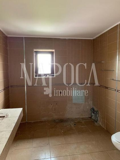 Casă individuală cu 7 camere cu Canalizare în Andrei Mureșanu
