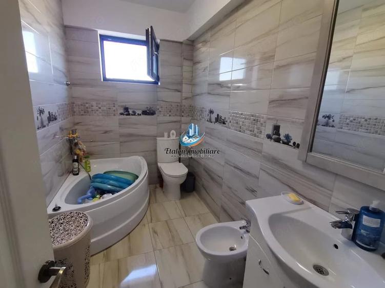 Apartament 2 camere, etaj 2, bloc 2022, zona Fermelor - 1
