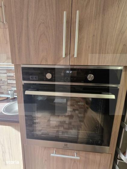 Apartament cu 2 camere semidecomandat în Simeria