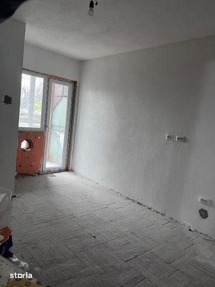 Garsonieră semidecomandată în Valea Rosie