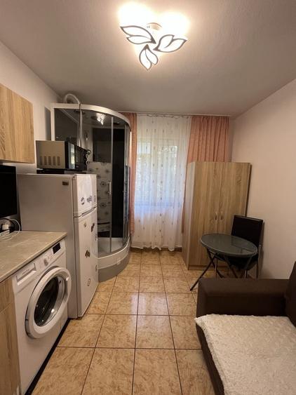 Garsonieră în Florilor
