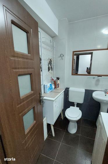 Studio 48 mp Ghencea Ghindari sector 5 Liber Parter - 3