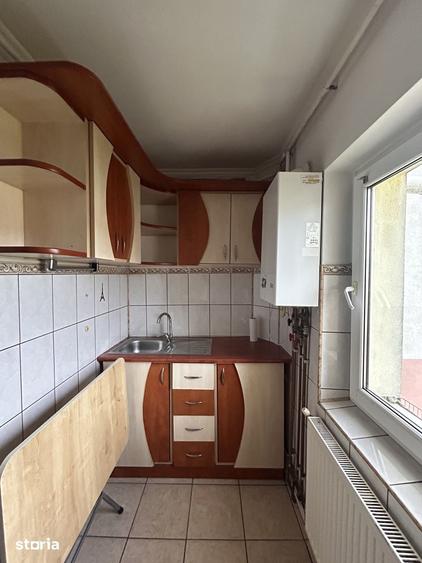 Garsonieră decomandată în Exercițiu