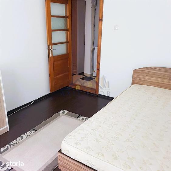 Apartament cu 4 camere decomandat în Dorobanți 2