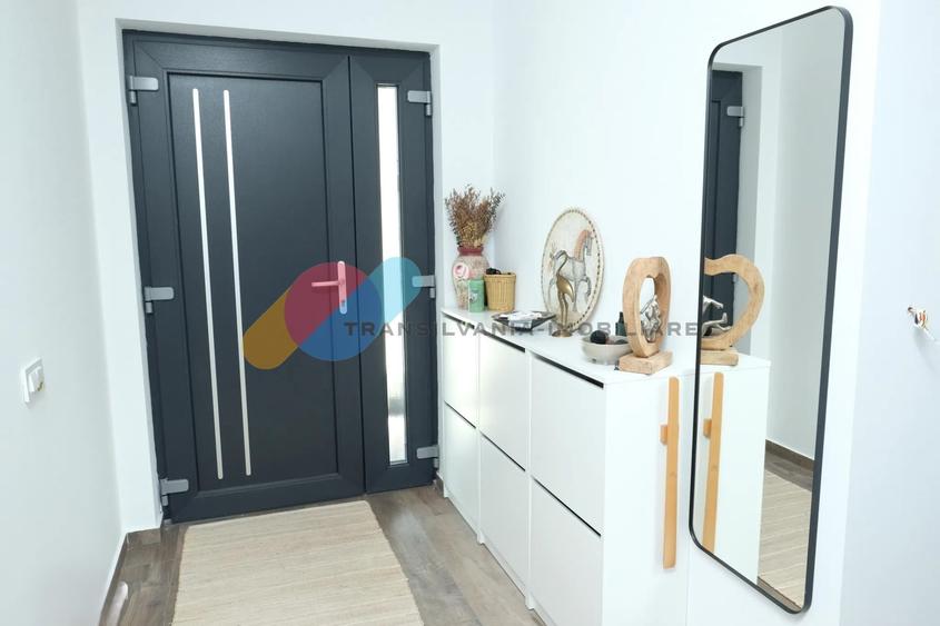 Duplex cu 5 camere cu Canalizare în Apahida