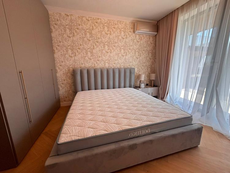 Apartament cu 4 camere în Iancu Nicolae