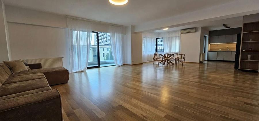 Apartament cu 3 camere în Aviației