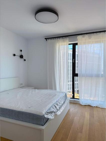 Apartament cu 3 camere, mobilat în Timpuri Noi