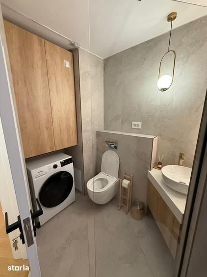 Apartament cu 3 camere în Decebal