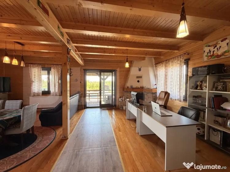 Casă cu 3 camere cu Teren 2200 Mp în Central