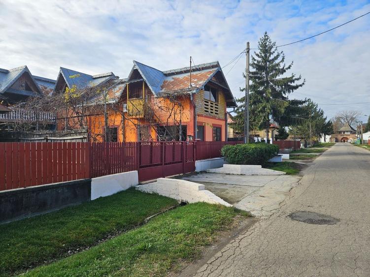 Casă individuală cu 4 camere cu Canalizare în Ștefănești