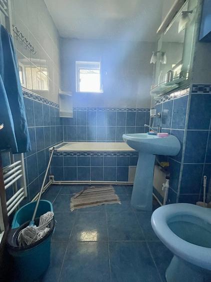 Apartament cu 2 camere decomandat în Mazepa 1