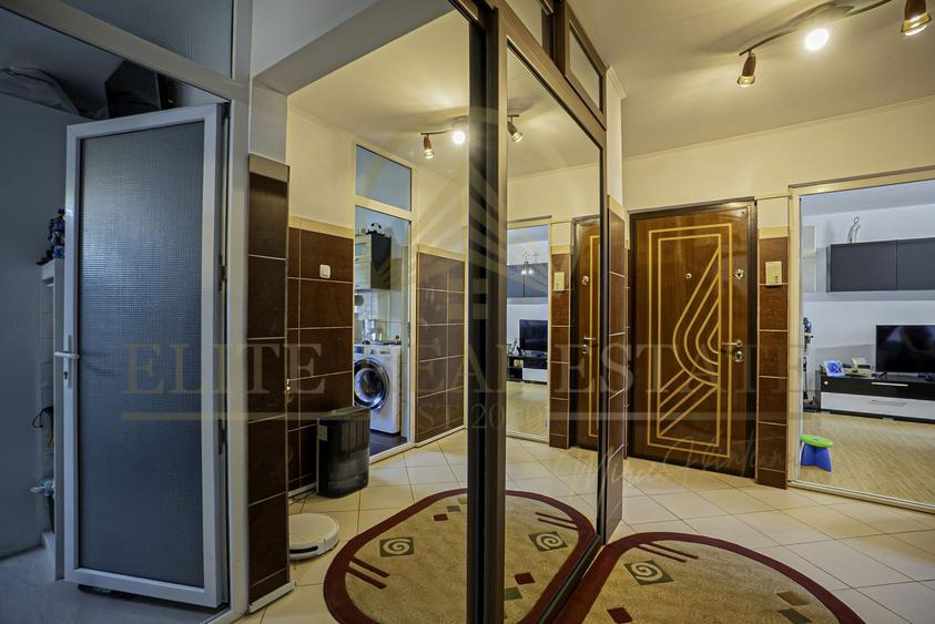 Apartament cu 2 camere decomandat, mobilat în Poarta 6