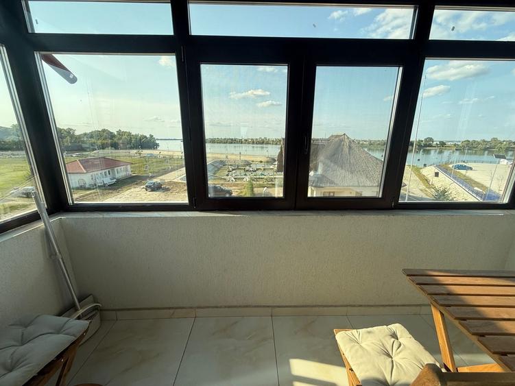 Apartament cu 2 camere decomandat în Chilia Veche