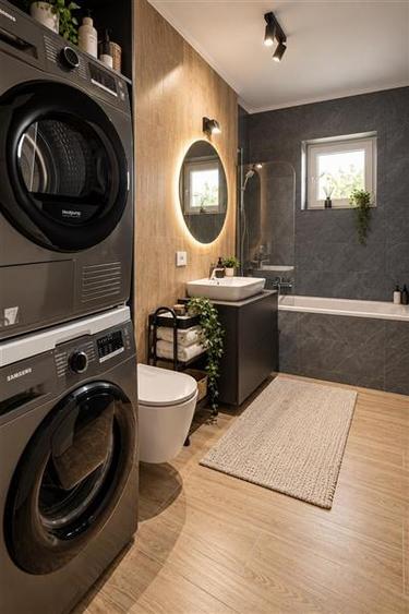 Apartament cu 2 camere nedecomandat în Tractorul