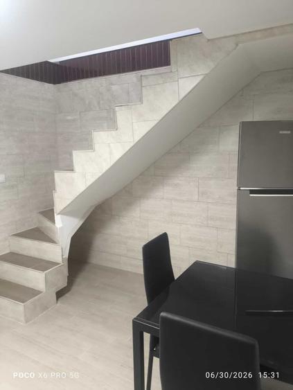 Casă cu 4 camere cu Teren 600 Mp în Central