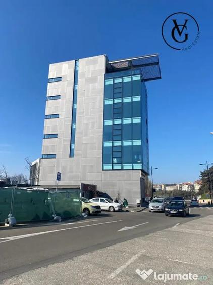 Spațiu comercial, de 963 mp, în Central