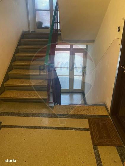 Apartament cu 2 camere de vanzare in Medias et 2 zona centrala - 1