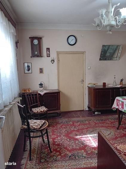 Casă cu 4 camere cu Teren 251 Mp în Turda