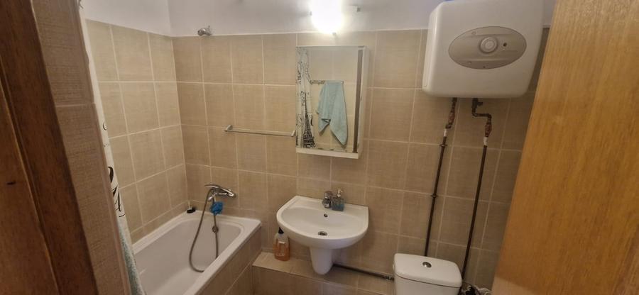 Garsonieră decomandată, mobilată în Calea Călărașilor