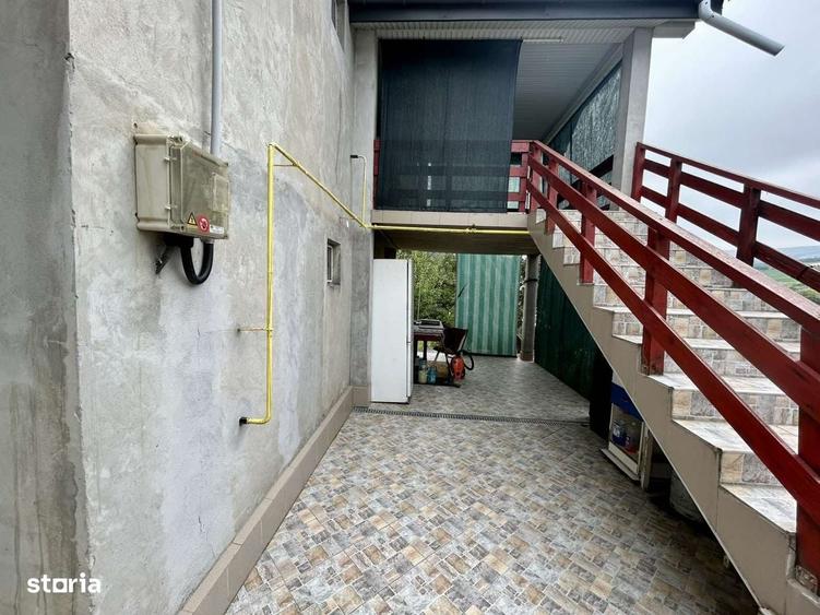 Casă cu 3 camere în Chicerea