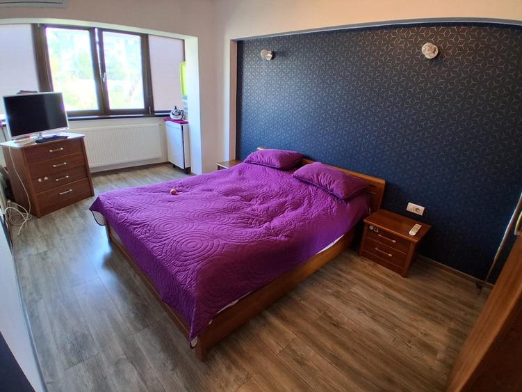 Apartament cu 3 camere decomandat, mobilat în Păcurari