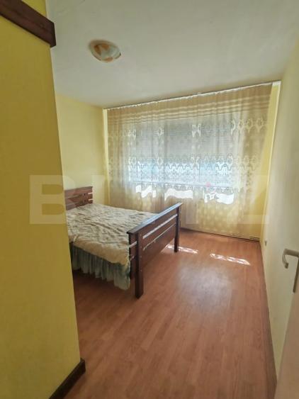 Apartament cu 2 camere semidecomandat, mobilat în Decebal