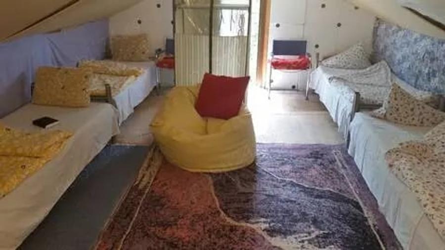Casă cu 3 camere cu Teren 533 Mp în Zimți
