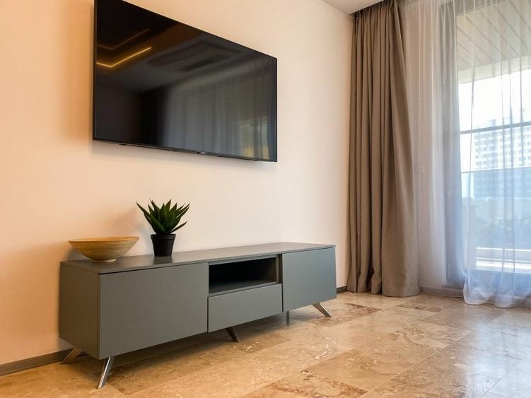 Apartament cu 2 camere decomandat, mobilat în Central