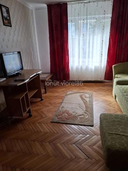 Inchiriez apartament 2 camere decomanat