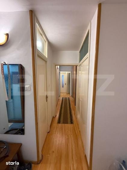 Apartament cu 3 camere decomandat în Piața Centrală