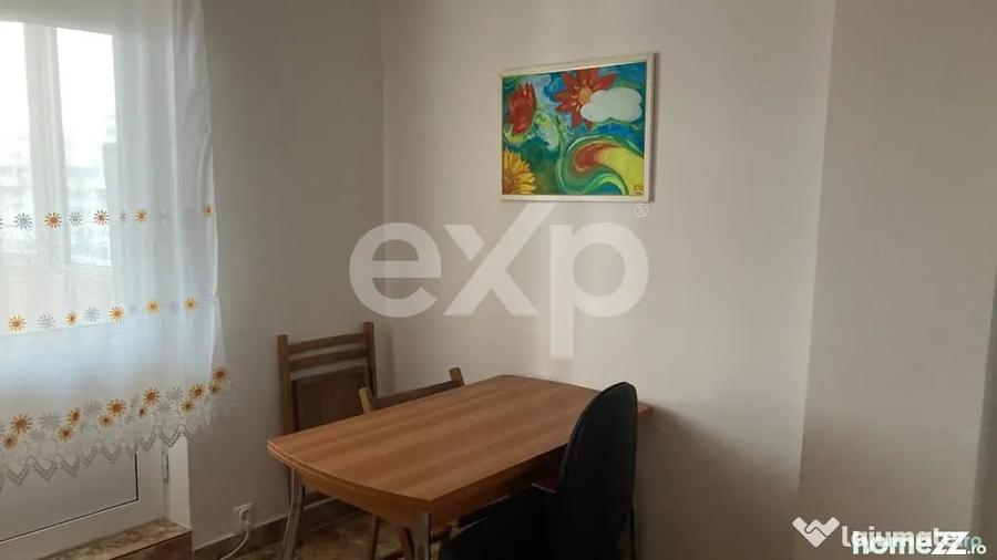 Apartament cu 2 camere decomandat în Trivale