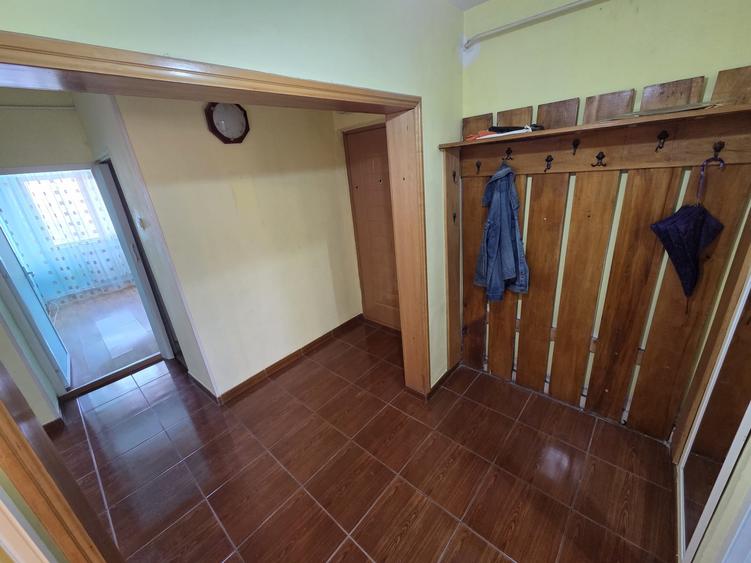 Apartament cu 3 camere în Piața Nouă