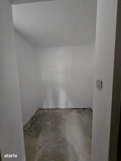 Casă cu 7 camere cu Teren 431 Mp în Someșeni