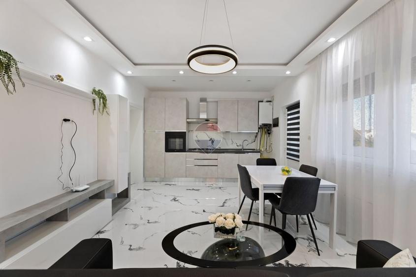Apartament cu 2 camere semidecomandat, mobilat în Grădiște