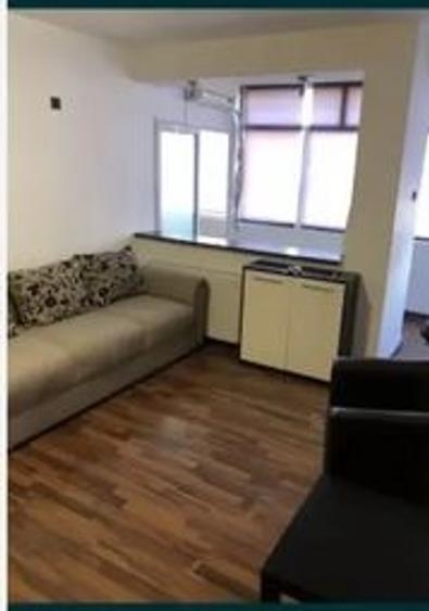 Apartament cu 2 camere semidecomandat în Vatra Luminoasă